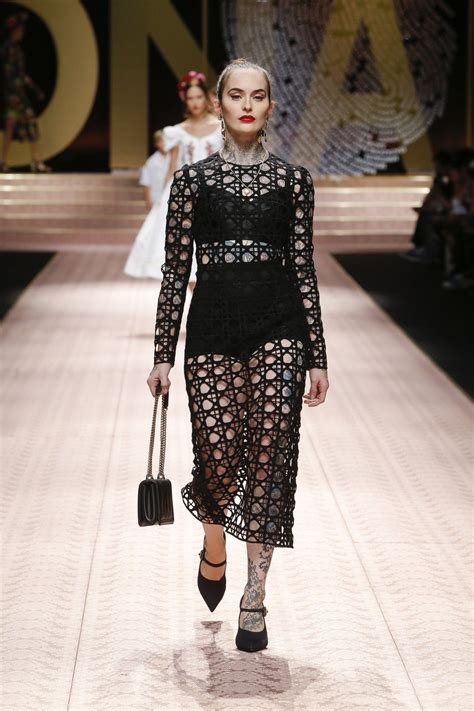 camivia carta da gioco dolce gabbana|Dresses .